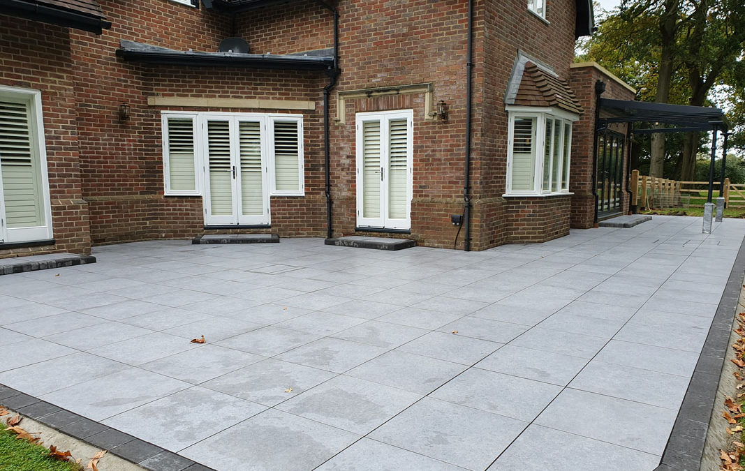 Patio in a Geoceramica Porcelain Slab